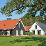 Vakantiepark Villapark Ehzerburg