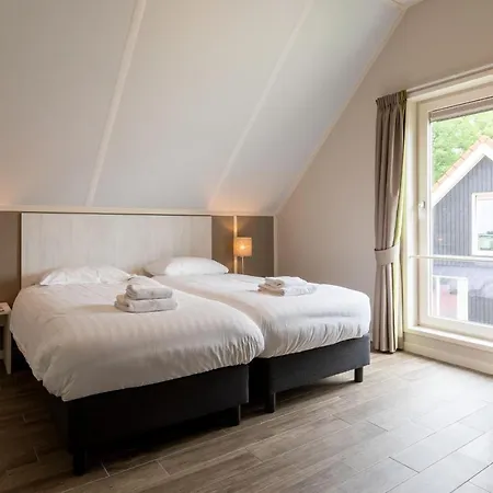 Holiday park Villapark Ehzerburg *