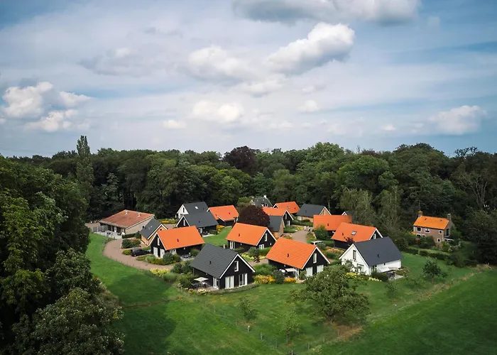 Kompleks wypoczynkowy Villapark Ehzerburg Almen